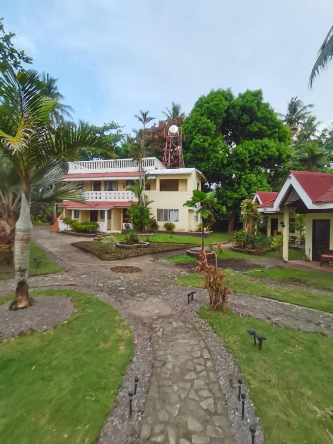 Puesta Del Sol Beach Bungalows And Restobar Mambajao Zewnętrze zdjęcie